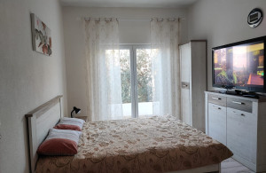 thumb_3432916_14.jpg