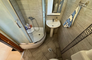 thumb_3449158_8.jpg