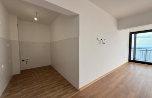 thumb_3469913_5-min.jpg