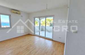 thumb_3472405_with_a_spacious_loggia_and_stunning_sea_views_for_sale_2.jpg