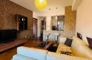 thumb_3475688_blue-and-gold-real-estate-listing-instagram-post.zip---1.jpg