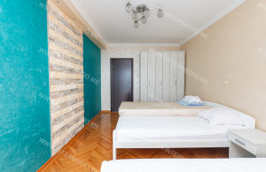 thumb_3484596_7.jpg