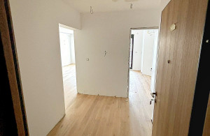thumb_3486168_10.jpg
