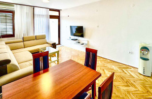 thumb_3489573_3.jpg