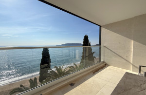 thumb_3492391_17-min.jpg