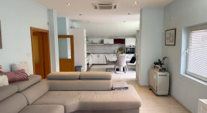thumb_3494725_prcanj-2bd85kv-03.jpg