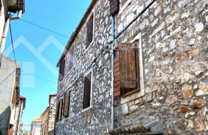 thumb_3499153_tone_terraced_house_with_a_renovation_project_for_sale_3.jpg