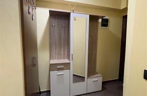 thumb_3502833_8.jpg
