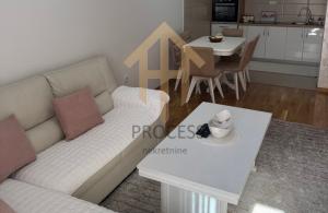 thumb_3503453_blue-and-gold-real-estate-listing-instagram-post.zip---1.jpg