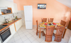 thumb_3506866_img_8151.jpg
