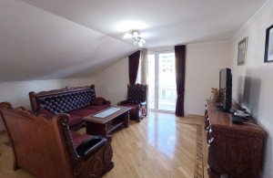 thumb_3513590_12.jpg