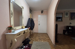 thumb_3515890_-stan-86m2-vojislava-ilica-beo-soping-centar-predsoblje.jpeg
