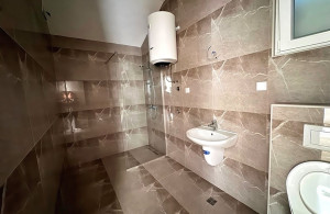 thumb_3519049__montenegro-property-beaitiful-apartment-in-montenegro10.jpg