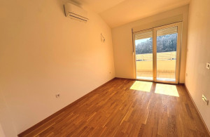thumb_3519049__montenegro-property-beaitiful-apartment-in-montenegro11.jpg