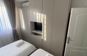 thumb_3520753_img_7070.jpg