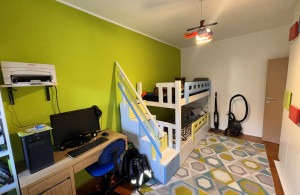 thumb_3525017_image21.jpg