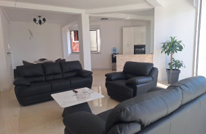 thumb_3525319_vila11.jpg