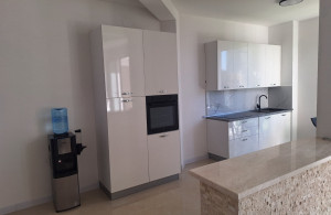 thumb_3525319_vila4.jpg