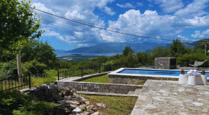 thumb_3528598_dub-villa-650k-01-1740x960-c-center.jpg
