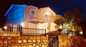 thumb_3528598_dub-villa-650k-06-1740x960-c-center.jpg