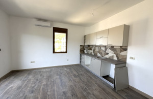 thumb_3528723_happy-montenegro-new-seaview-apartment08.jpg