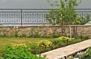 thumb_3528730_happy-montenegro-seaview-house02.jpg