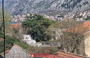 thumb_3529419_43m2-muo-kotor-kamin_13.jpg