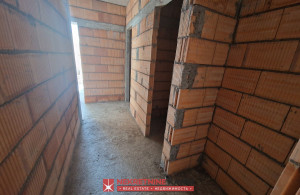 thumb_3529439_43m2-muo-kotor-kamin.jpg