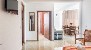 thumb_3530386_villa-anvira-inside-21-1740x960-c-center.jpg