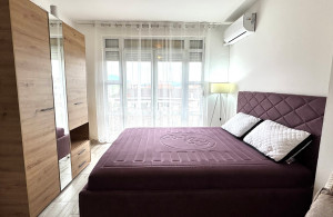 thumb_3531357_happy-montenegro-studio01.jpg