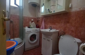 thumb_3535760_11.jpg