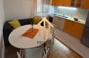 thumb_3538483_blue-and-gold-real-estate-listing-instagram-post.zip---1.jpg