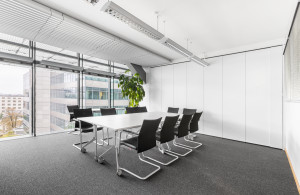thumb_3544795_regus-kudamm-504-berlin-germany-large-meeting-room.jpg