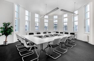 thumb_3544817_regus-fleischmarkt-2526-wien-austria-large-meeting-room.jpg