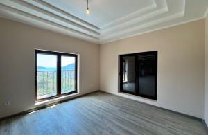 thumb_3544913_happy-montenegro-villa-seaview07.jpg