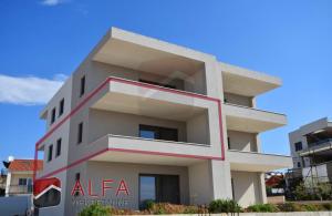thumb_3545620_3--vodice-prodaje-se-stan-na-prvi-kat.jpg