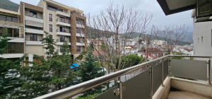 thumb_3547600_21.jpg