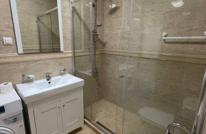thumb_3551949_9.jpg