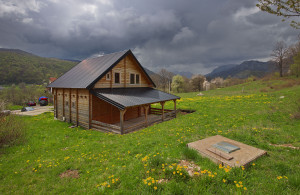 thumb_3552306_prodajem-drvenu-kucu-i-plac-kolasin-31.jpg