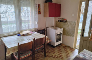 thumb_3552310_4.jpg