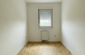 thumb_3553064_img-2c6ab0a290ff4e3d1db8bd375be2ab10-v.jpg