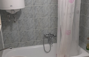 thumb_3553112_z4.jpg