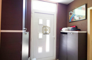 thumb_3553886_10.jpg