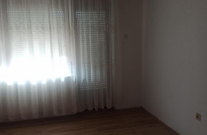 thumb_3553893_7r.jpg