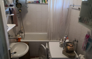 thumb_3553895_9.jpg