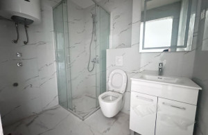 thumb_3553950_5.jpg