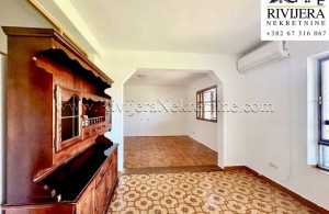 thumb_3555706__rivijera_nekretnine_oglasi_ads_tivat_prodaza_-3-800x570.jpg