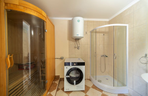 thumb_3556480_interior_kotor_18.jpg