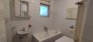 thumb_3556572_6.jpg