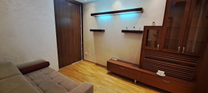 thumb_3556657_9.jpg